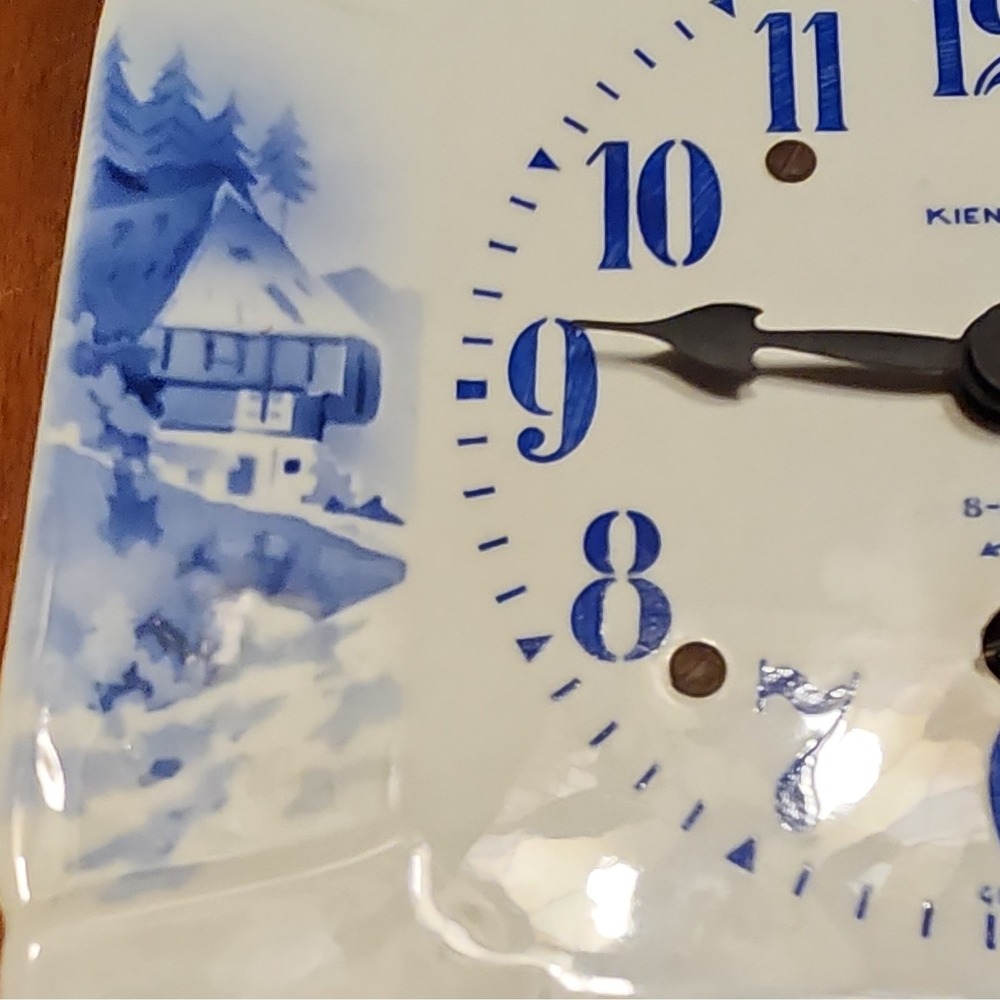 Vintage Kienzle 8-Day German Porcelain Wall Clock Blue White Alpine Scene As-Is - Picture 4 of 9